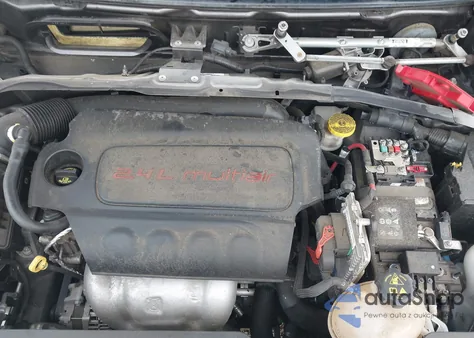 2020 Jeep Compass Latitude 4X4 from USA, damaged, VIN 3C4NJDBB4LT167686